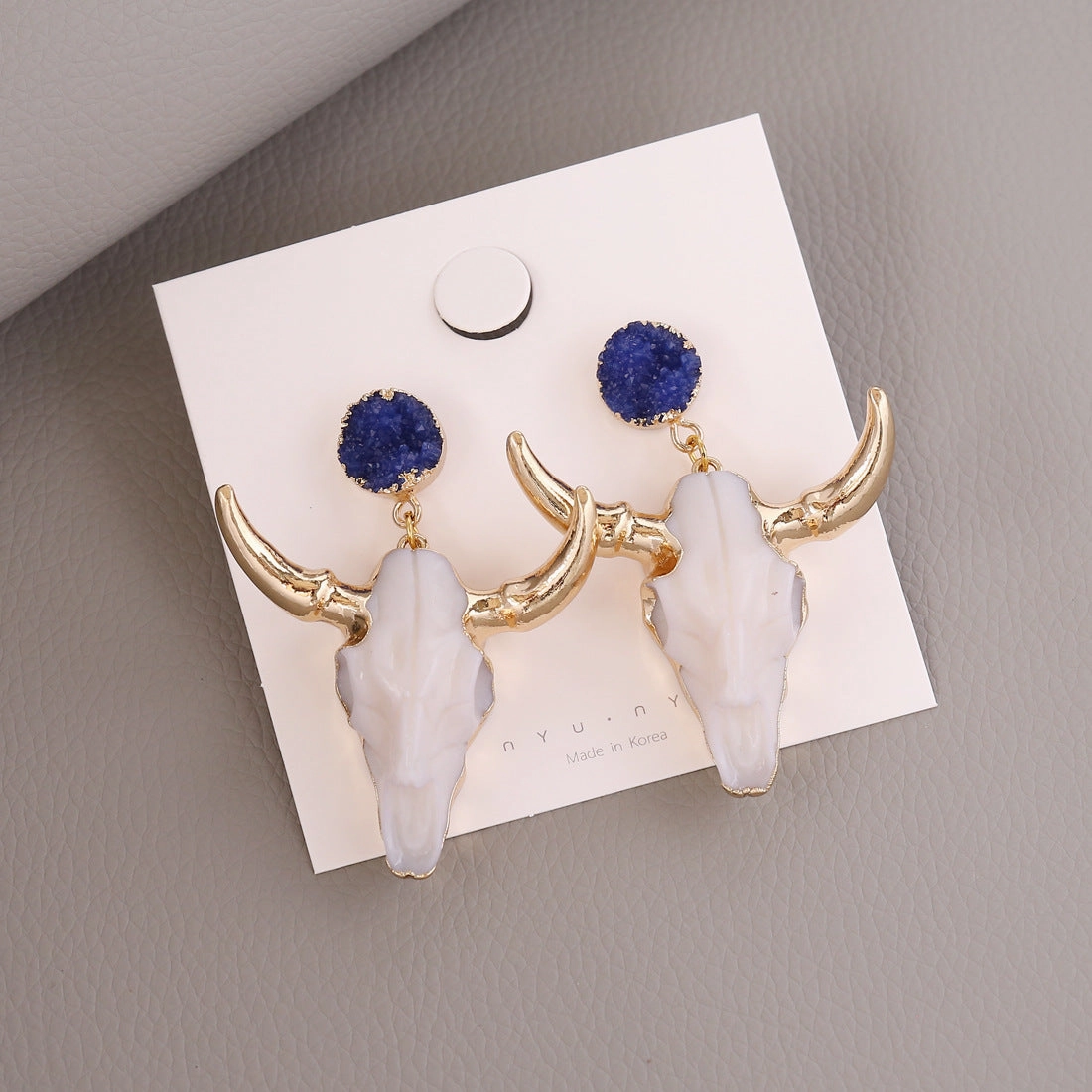 Wholesale Bohemian Bullhead Resin Necklaces