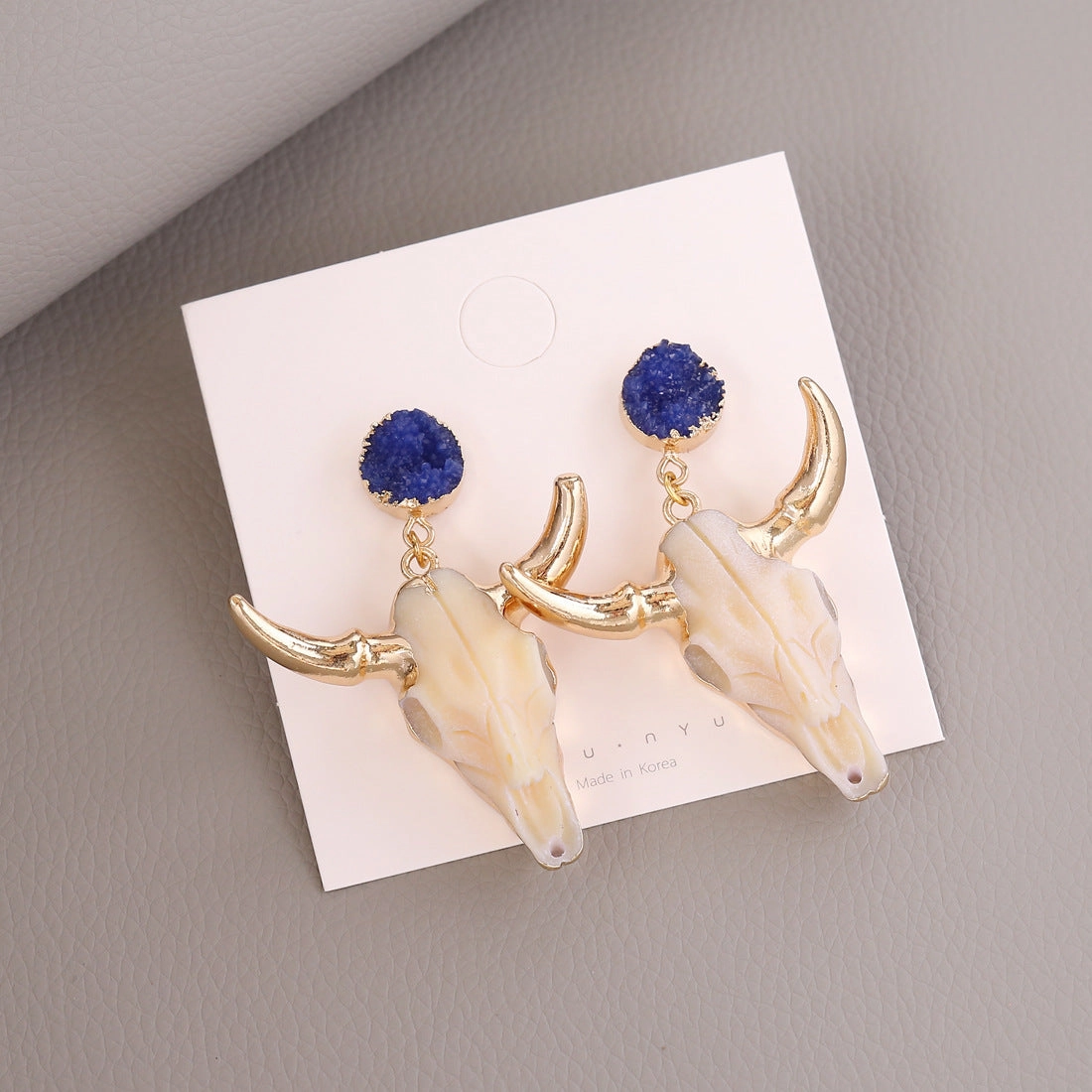 Wholesale Bohemian Bullhead Resin Necklaces