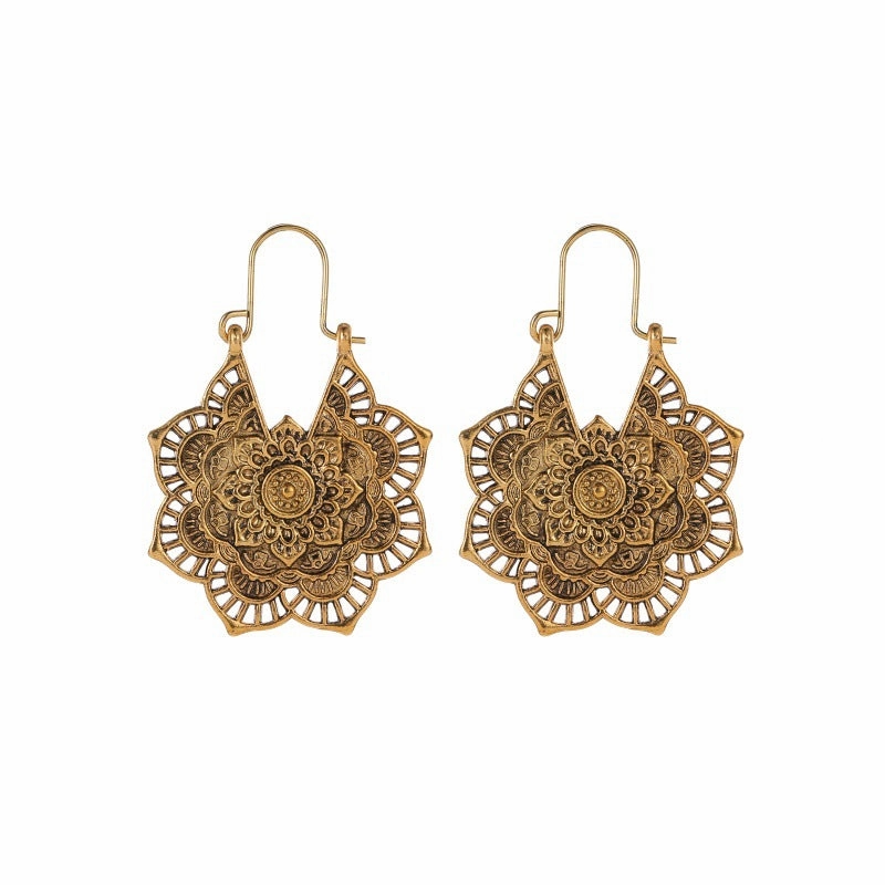 Wholesale Bohemian Metal Hollow Flower Earrings