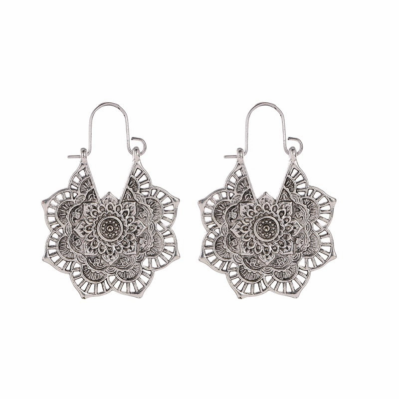Wholesale Bohemian Metal Hollow Flower Earrings
