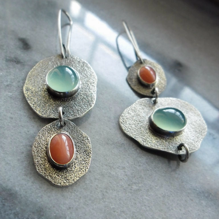 Wholesale Bohemian Mint Chalcedony Metal Earrings