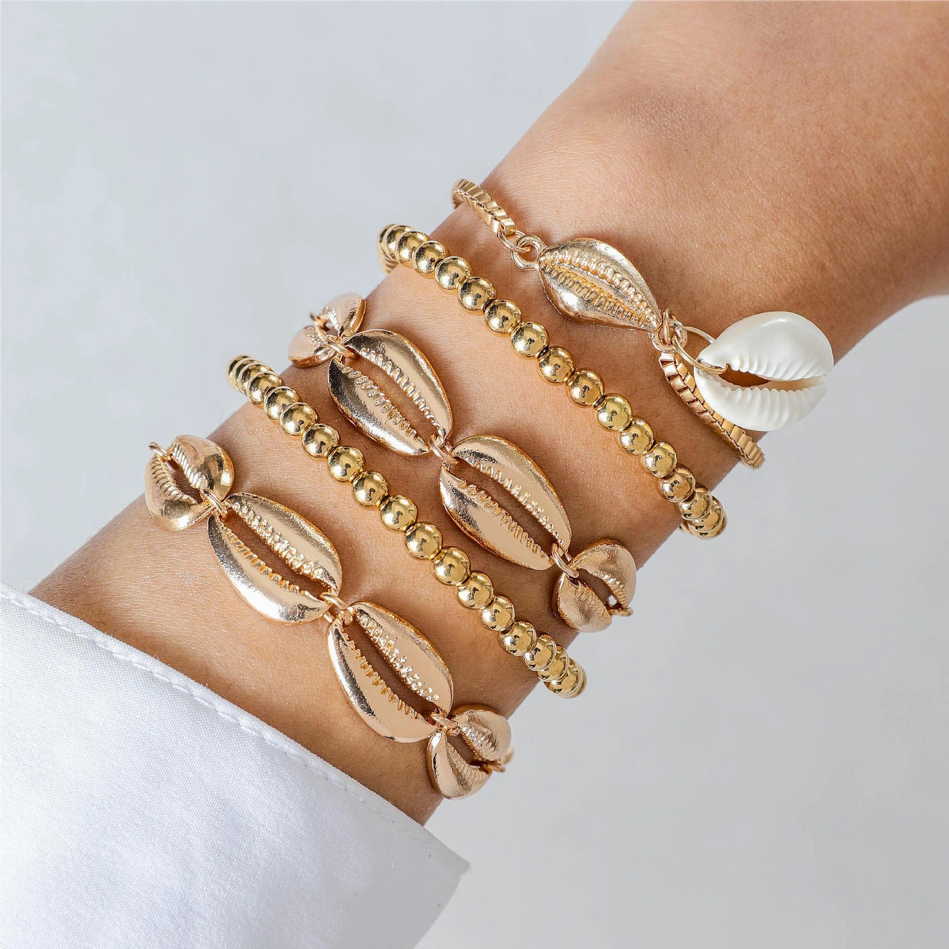 Wholesale Bohemian Shell Beaded Woven Bracelets