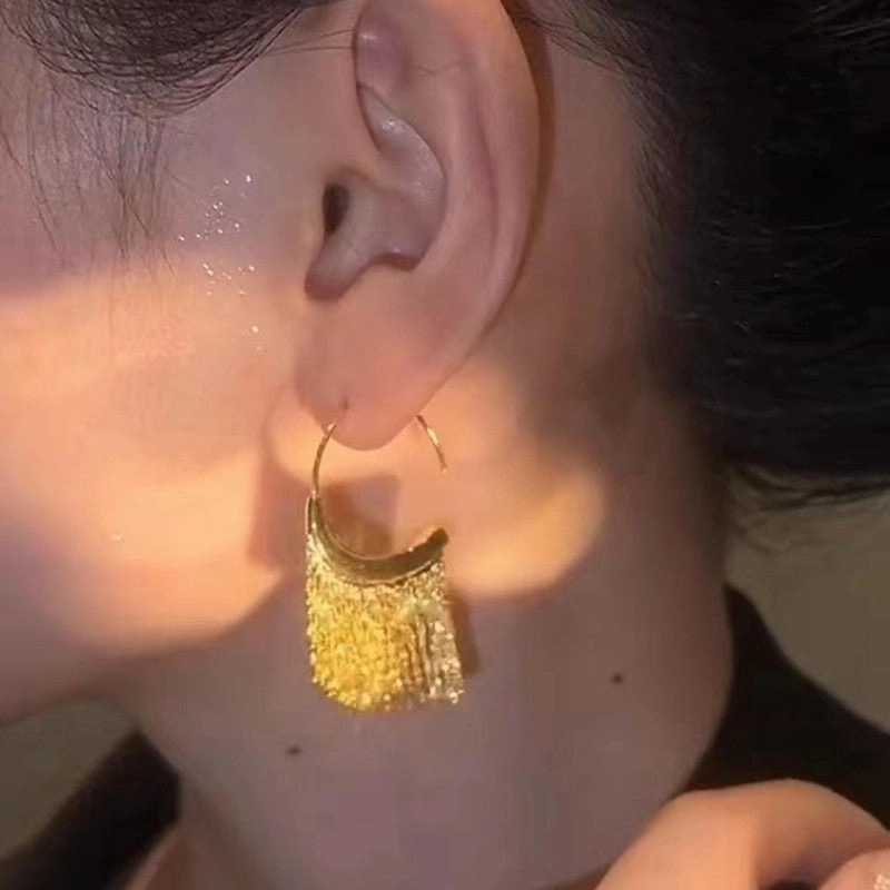 Wholesale Boneless Tassel Metal Earrings