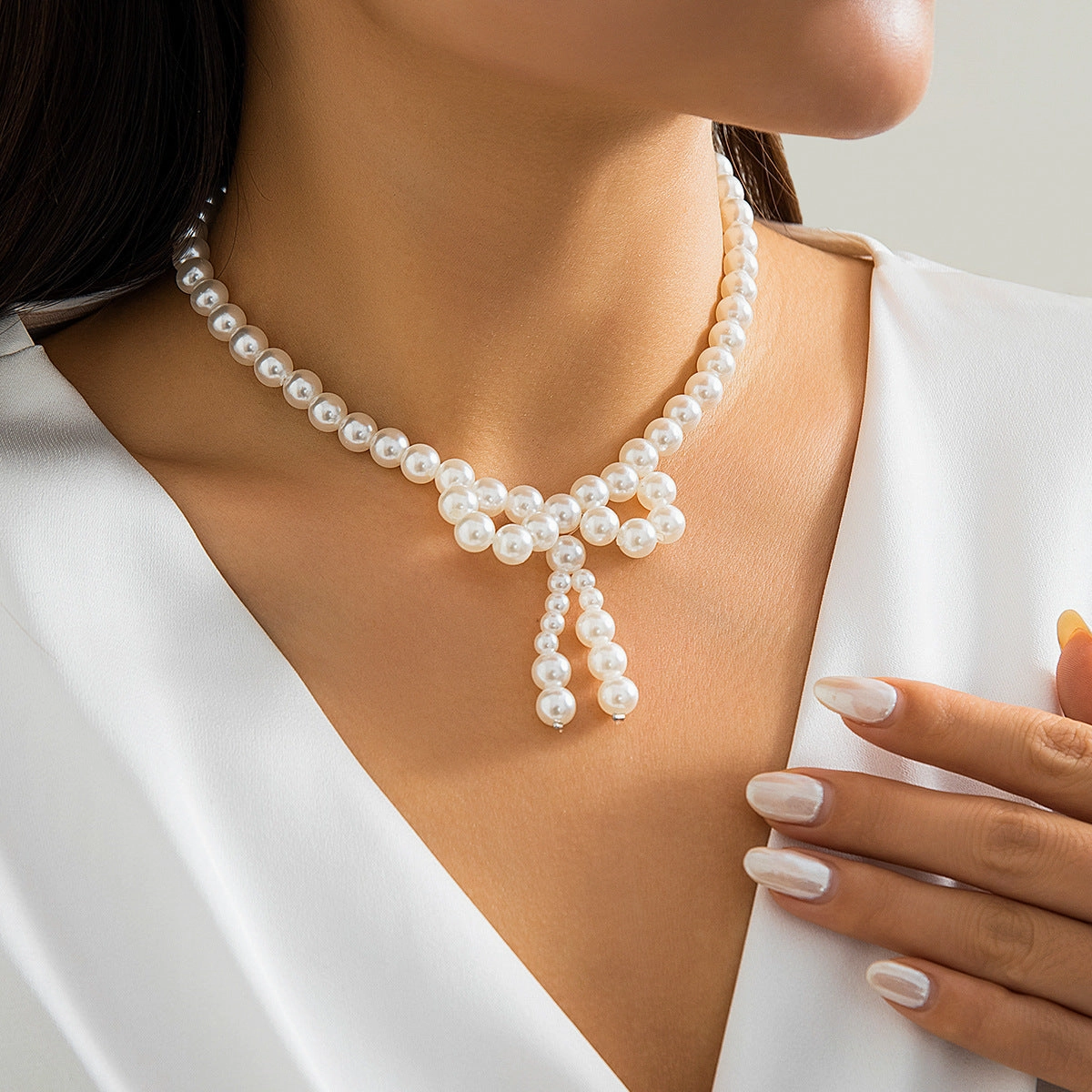 Wholesale bow choker versatile neck chain beads imitation pearl necklace