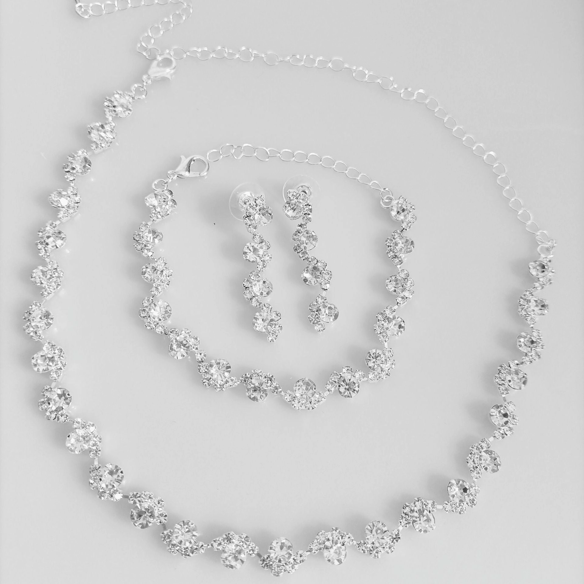 Wholesale Bridal Three-Piece Set Rhinestone Earrings