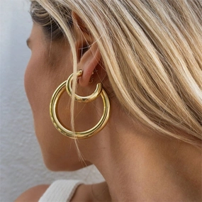 Wholesale C Shape Personality Stainless Steel Earrings