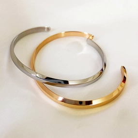 Wholesale C Shape Titanium Steel Rose Gold Open Bracelet