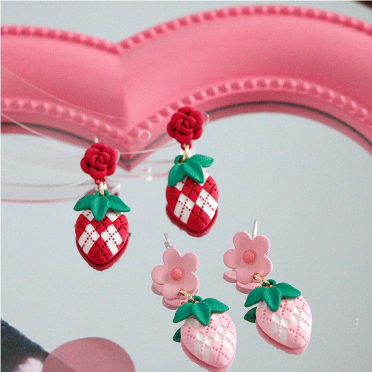 Wholesale Cartoon Strawberry Fruit Alloy Earrings