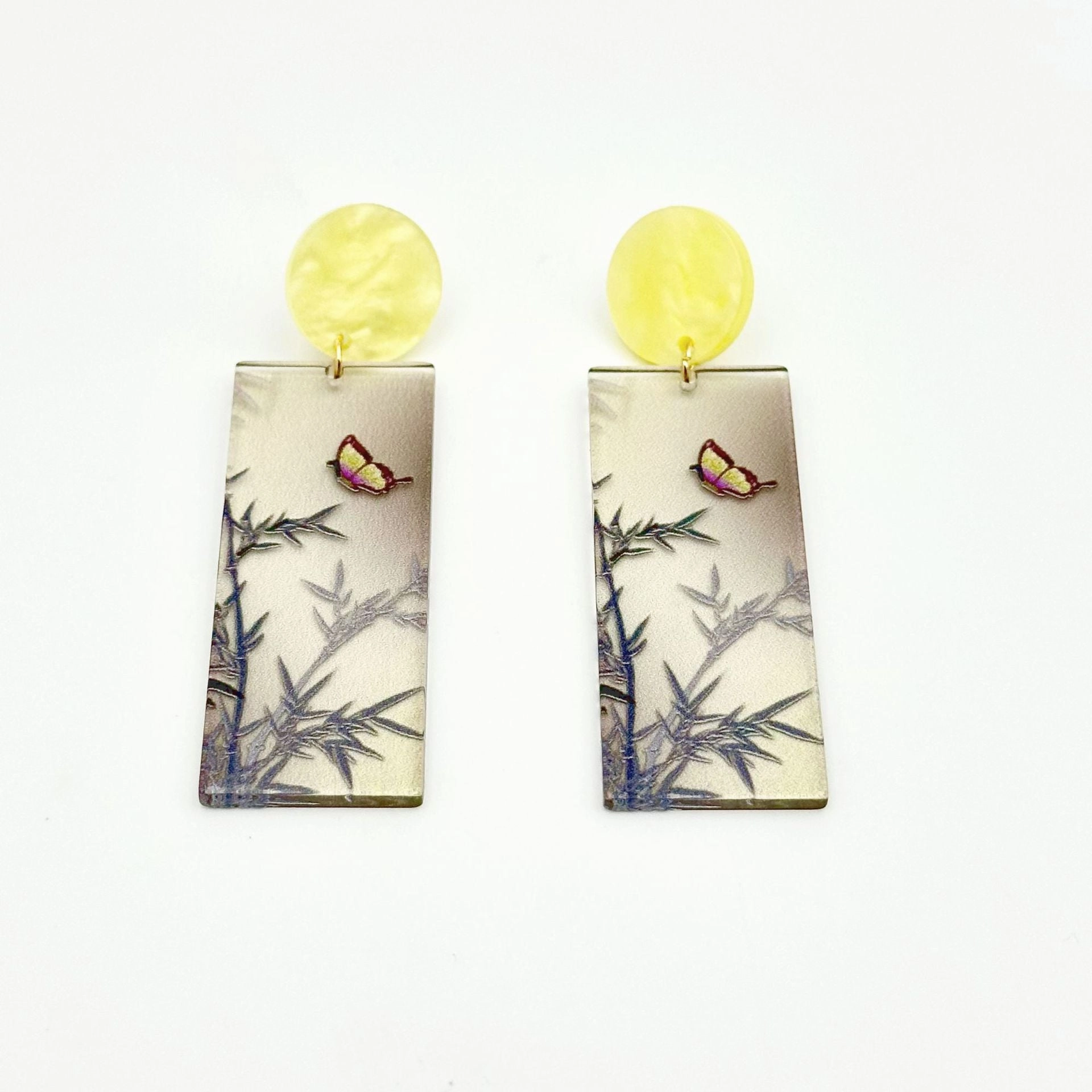 Wholesale Chinese Style Bamboo Flower Standing Print Acrylic Earrings