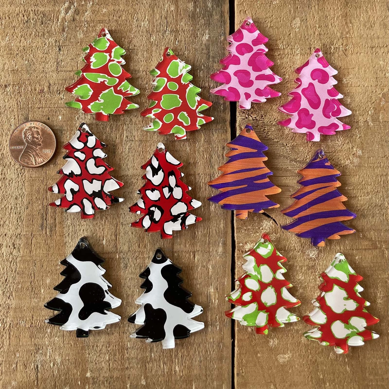 Wholesale Christmas Creative Christmas Tree Shape Colorful Design Acrylic Earrings