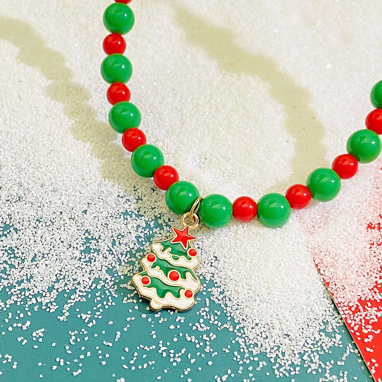 Wholesale Christmas Red and Green Rice Beads Beaded Necklace Clavicle Chain