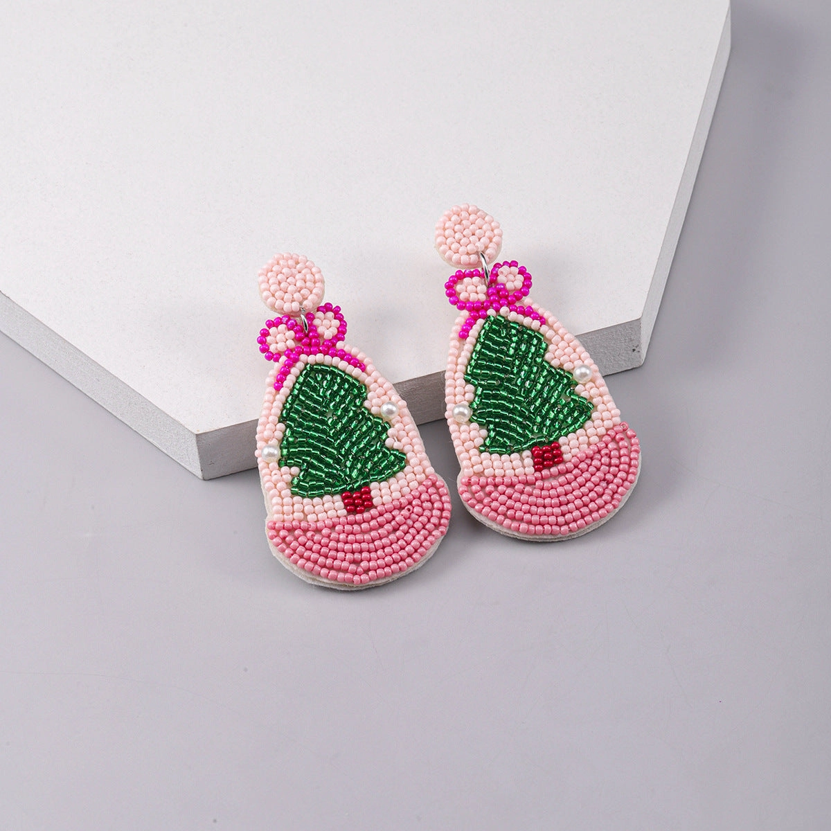 Wholesale Christmas Snowflake Christmas Tree Glass Diamond Handmade Pearl Rice Bead Earrings