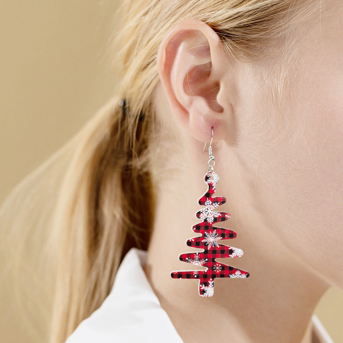 Wholesale Christmas Tree Snowflake Leather Earrings