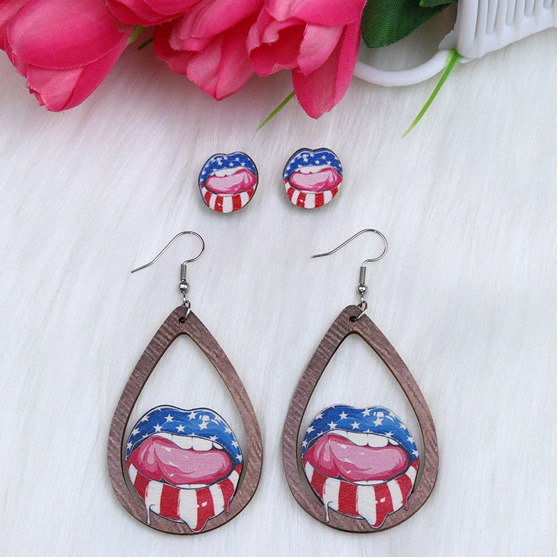 Wholesale Circle Water Drop Shaped Eagle Maple Leaf Heart Wood Earrings