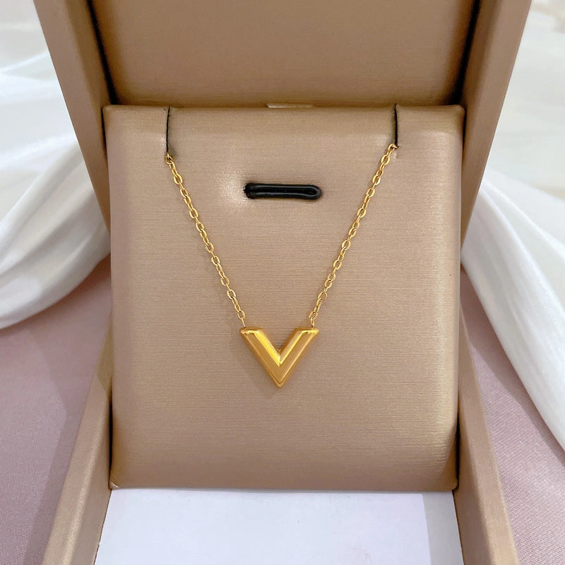 Wholesale Clavicle Titanium Steel Necklaces