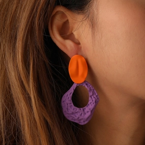 Wholesale Color Spray Painted Ellipse Hollow Out Rock Texture Metal Earrings