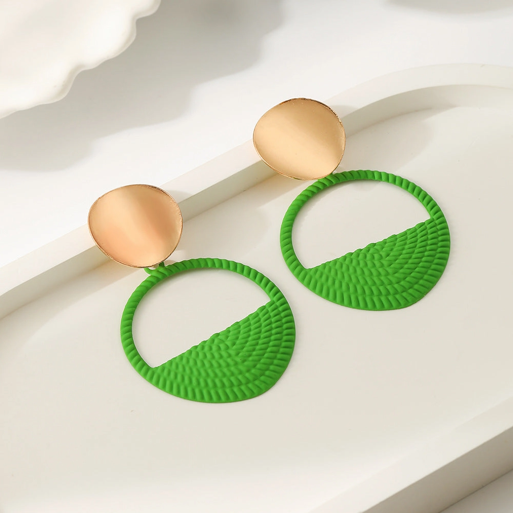 Wholesale Color Spray Painted Geometric Round Hollow Metal Earrings
