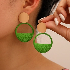 Wholesale Color Spray Painted Geometric Round Hollow Metal Earrings
