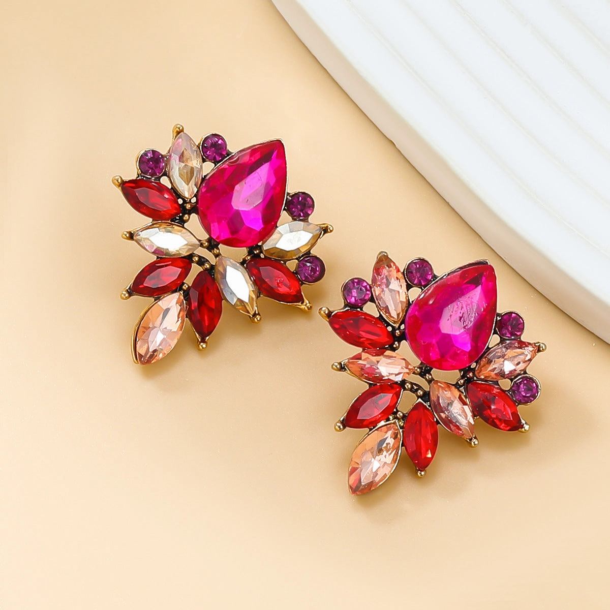 Wholesale Colored Diamond Full Diamond Floral Bohemian Style Earrings
