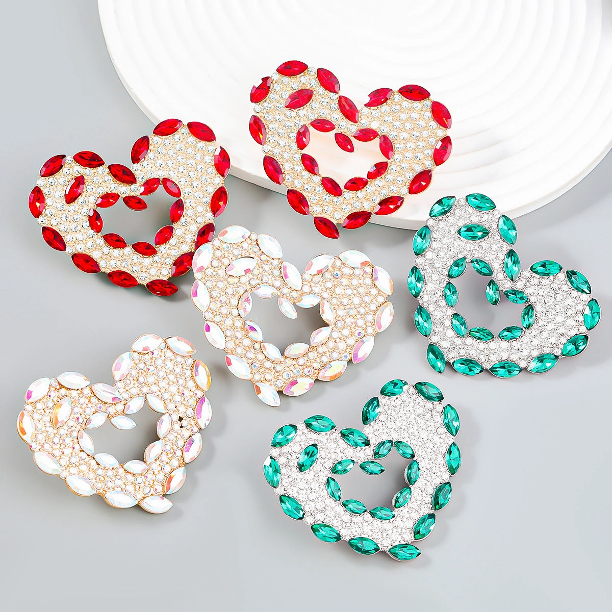 Wholesale Colored Diamond Heart Alloy Earrings