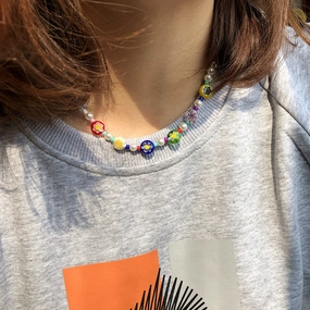 Wholesale Colorful Small Daisy Petal Glass Beads Collarbone Necklace