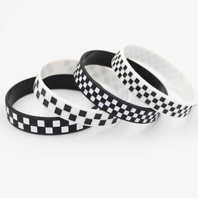 Wholesale Concave Pattern Filling Black and White Grid Silicone Bracelet
