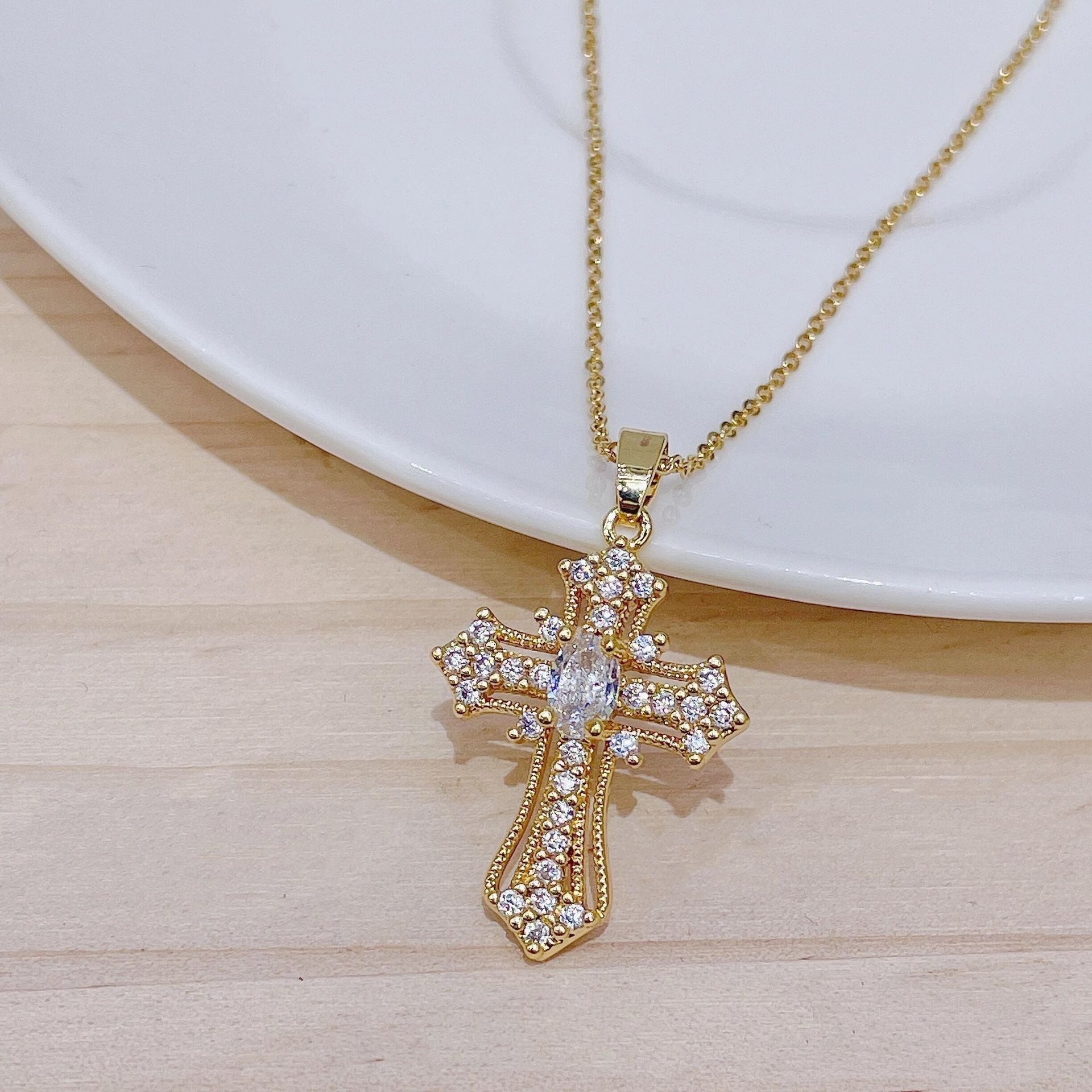Wholesale Copper Cross Pendant Necklace