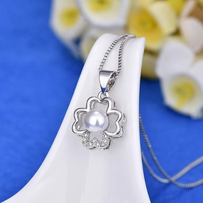 Wholesale Copper Four Leaf Clover Pearl Necklace