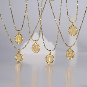 Wholesale Copper Gold Plated 26 English Alphabet Pendant Necklace