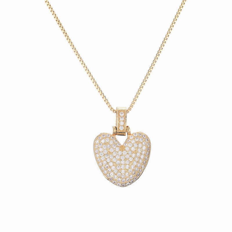 Wholesale Copper Micropaved Zirconia 26 English Alphabet Necklace Clavicle Chain