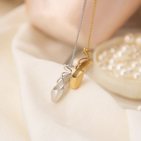 Wholesale Copper Plated 18K Real Gold Ballet Shoes Necklace Sweater Chain