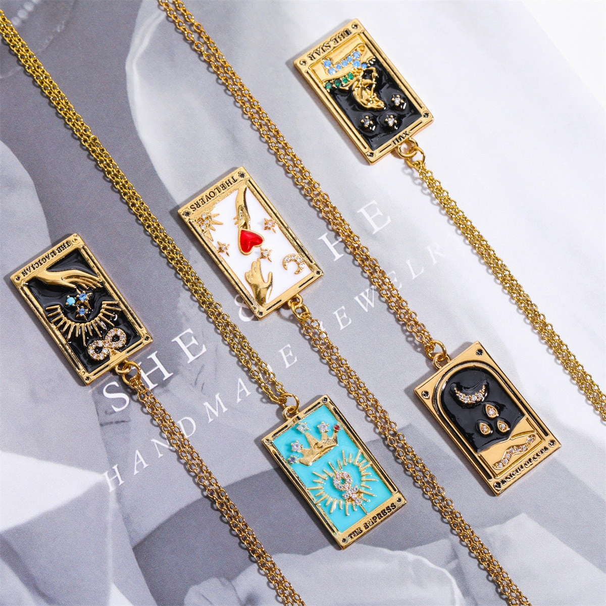 Wholesale Copper Plating Real Gold Retro Tarot Card Necklace with Diamond Square