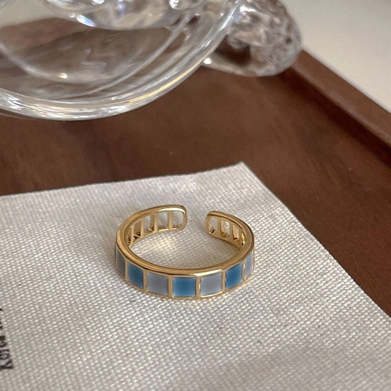 Wholesale copper silver plated fashionable emerald ring