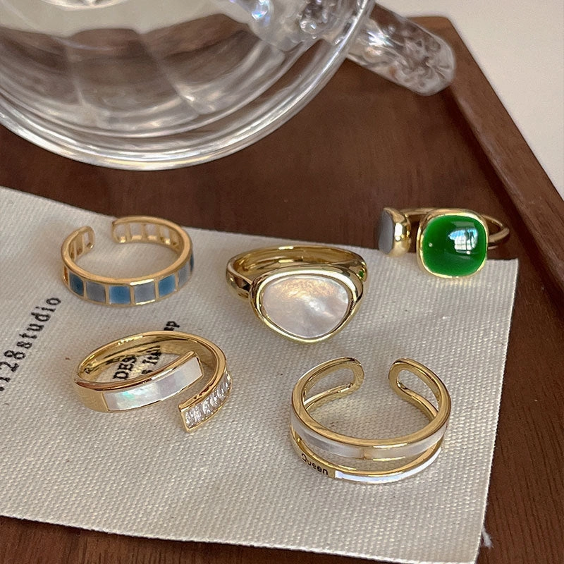 Wholesale copper silver plated fashionable emerald ring
