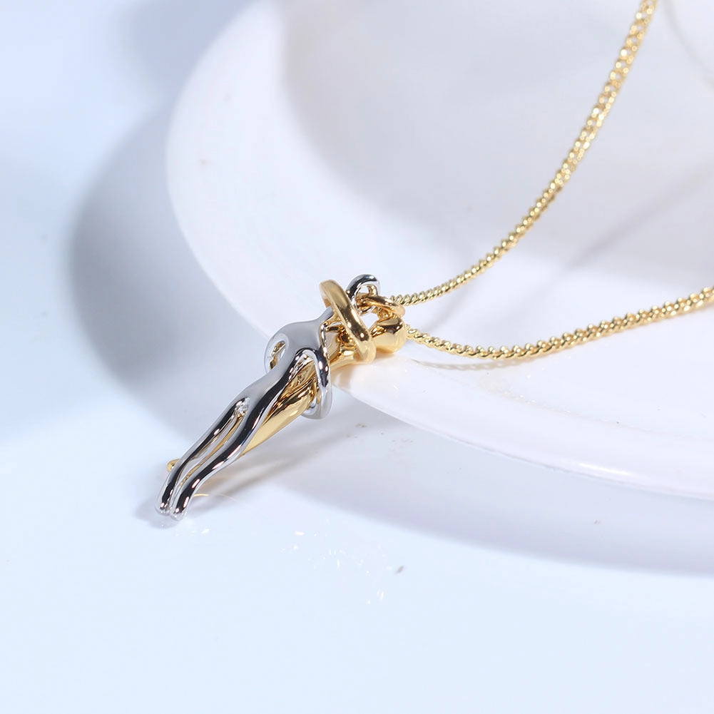 Wholesale Couple Hugging Necklace Clavicle Chain