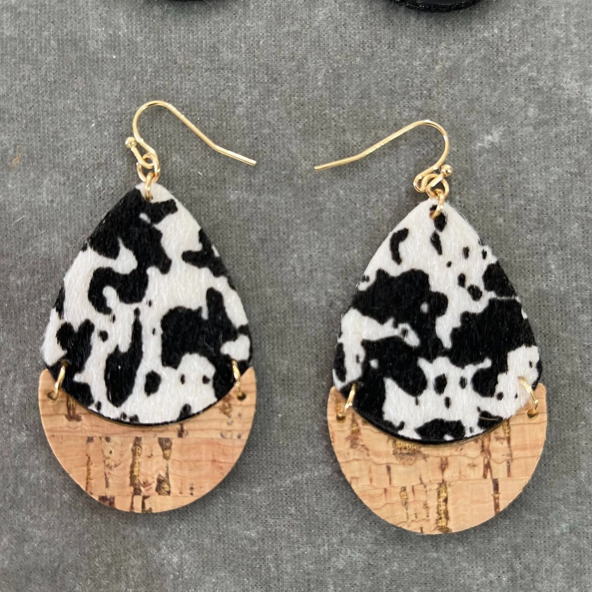 Wholesale Cow Wood Grain Artificial Leather Earrings