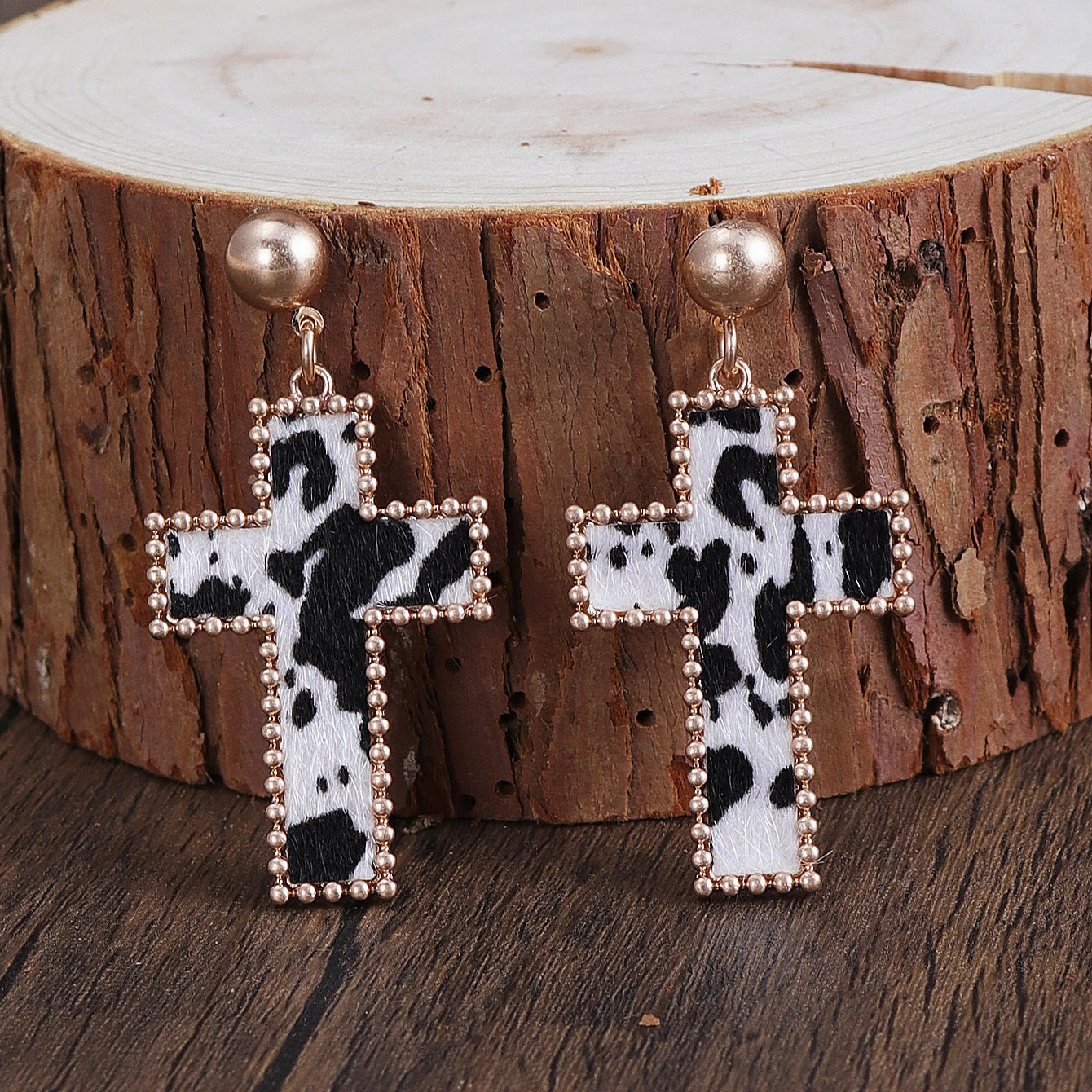 Wholesale Cross Fashion Personality Simple Versatile Earrings