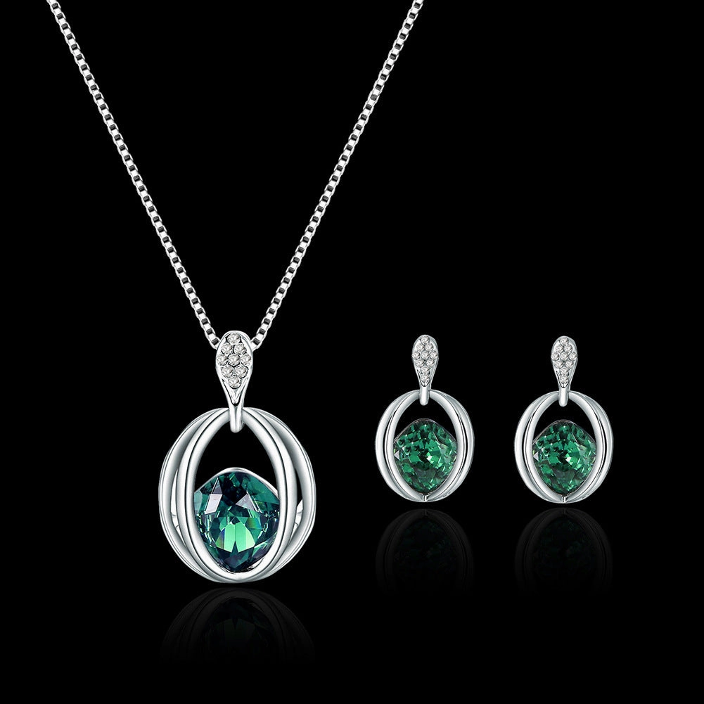 Wholesale Crystal Diamond Set Alloy Earrings