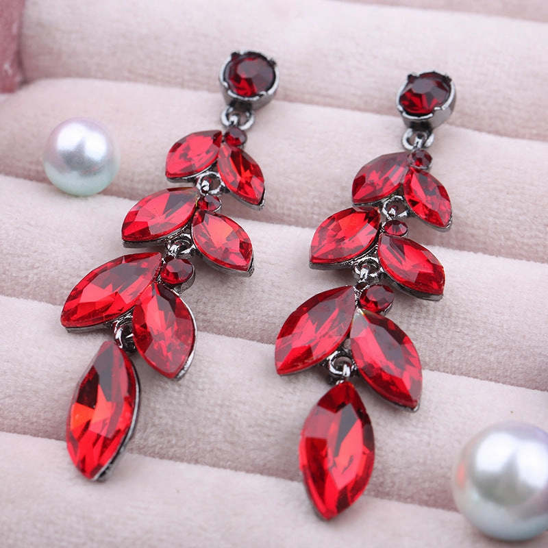 Wholesale Crystal Willow Leaf Shape Zinc Alloy Earrings