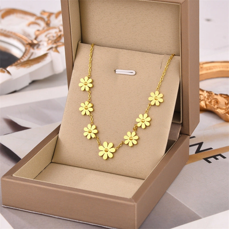 Wholesale Daisy Titanium Steel Bracelets