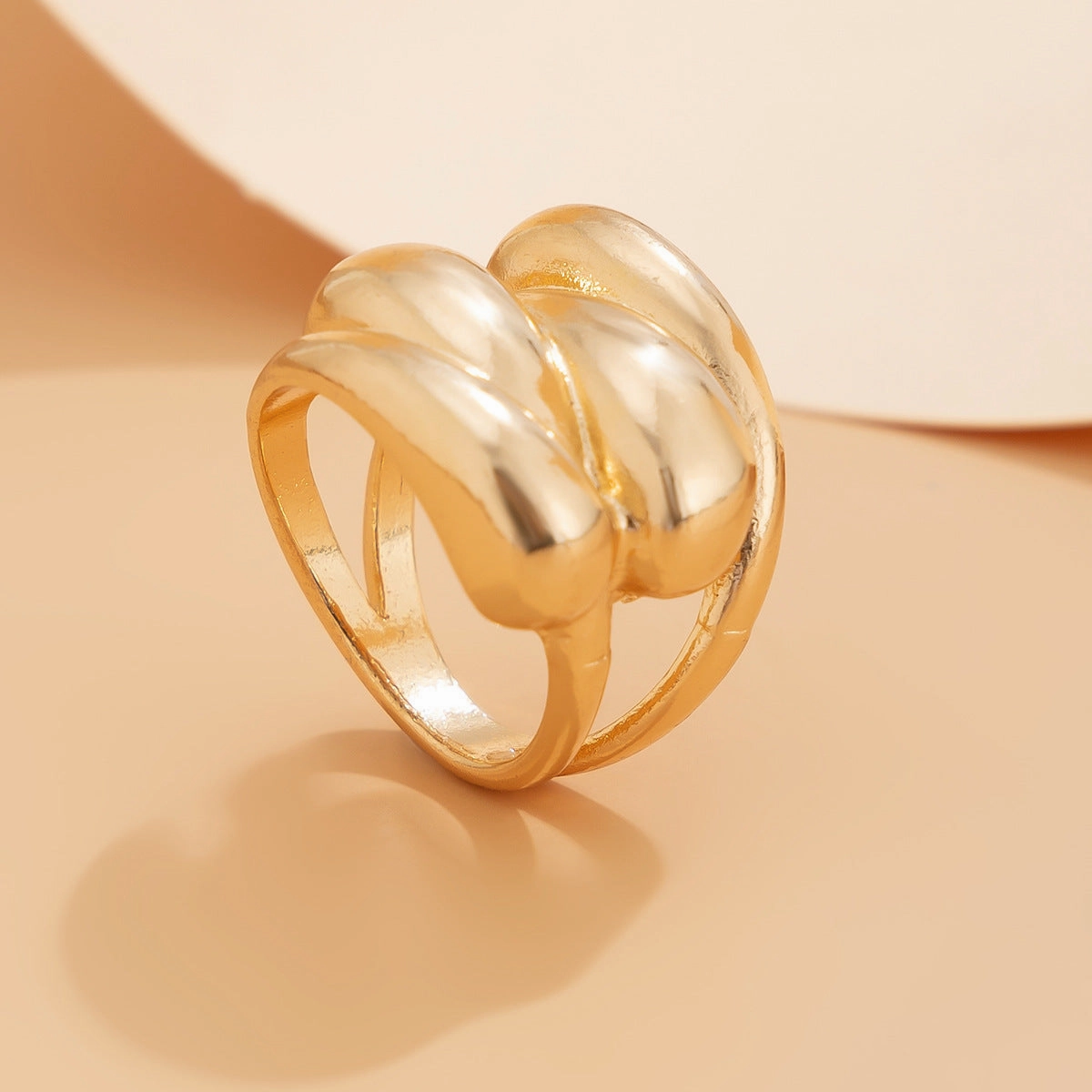 Wholesale Design Metal Polished Open Ring Geometric Water Drop Ring