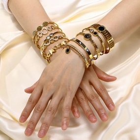 Wholesale Devil Eye Hands Stainless Steel Bracelets