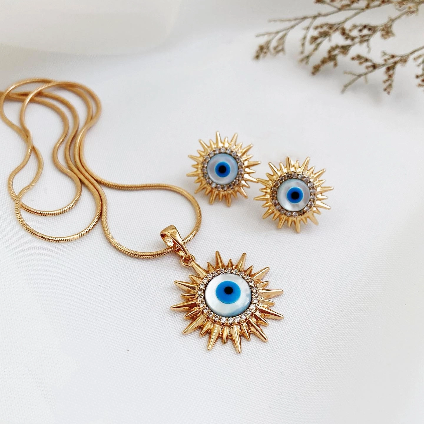 Wholesale Devil's Eye Alloy Necklace Earring Set