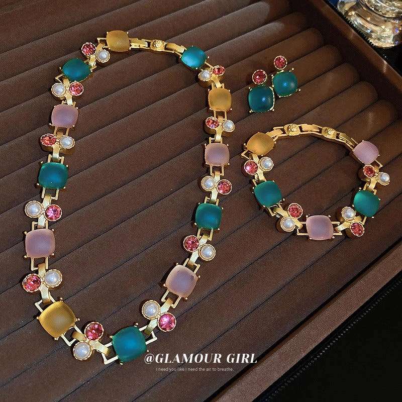 Wholesale Diamond and Pearl Square Buckle Bracelet Necklace and Earrings Set