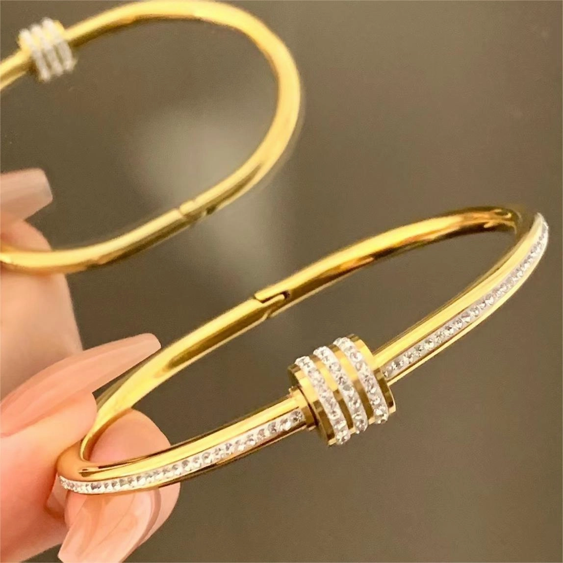 Wholesale Diamond Bracelet Titanium Steel Bracelet