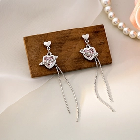 Wholesale Diamond Chain Tassel Heart-shaped Alloy Earrings