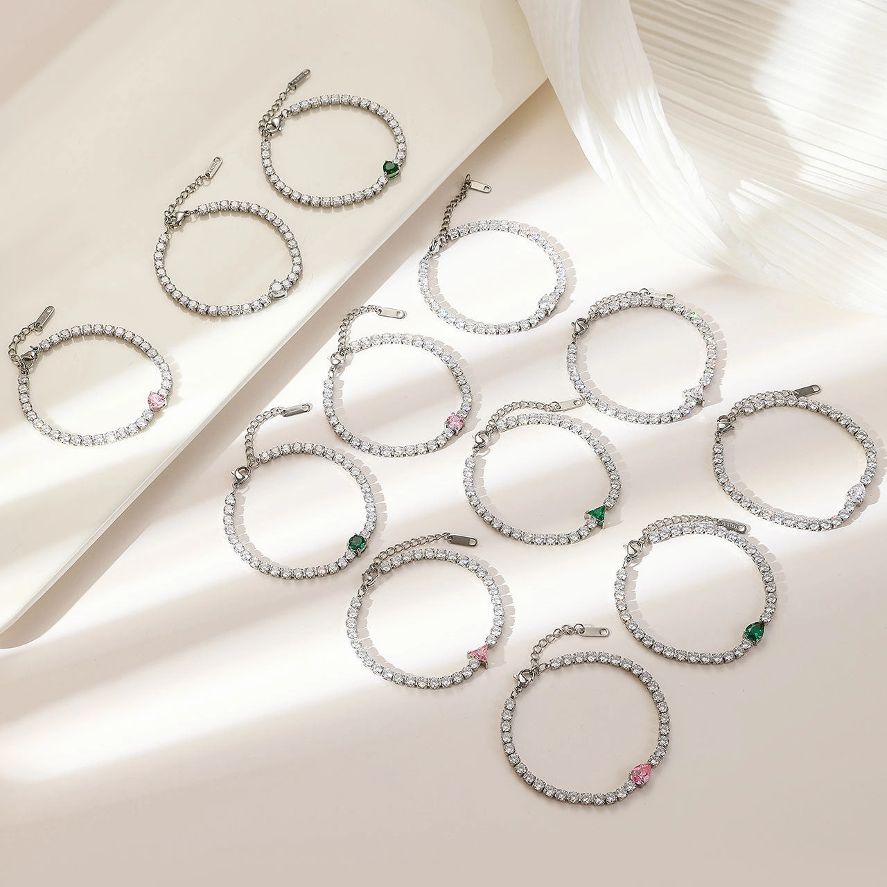 Wholesale Diamond-encrusted Geometric Titanium Steel Bracelet
