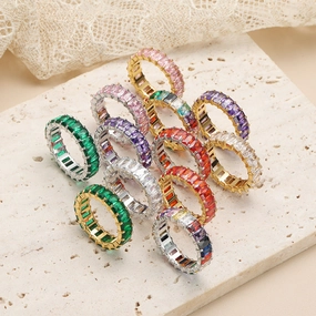 Wholesale Diamond-encrusted Light Luxury Colored Diamond Titanium Steel Womens Rings