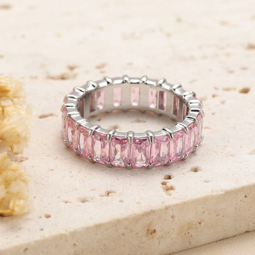 Wholesale Diamond-encrusted Light Luxury Colored Diamond Titanium Steel Womens Rings