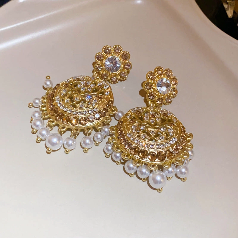 Wholesale Diamond Inlaid Flower Oval Pearl Alloy Earrings